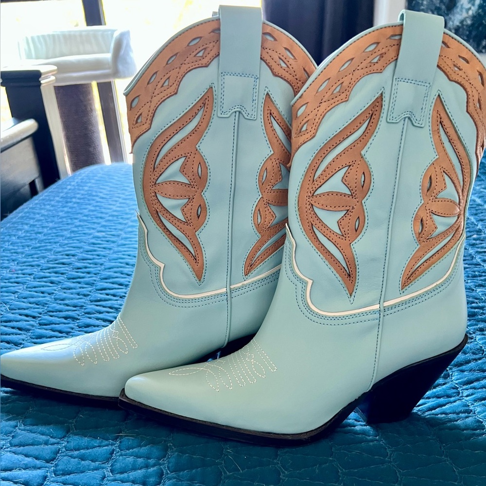 Toral Iconic Butterfly Cowgirl Boots